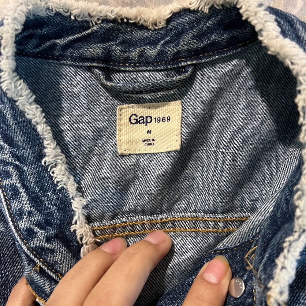 Jean Gap Jacket - image 3